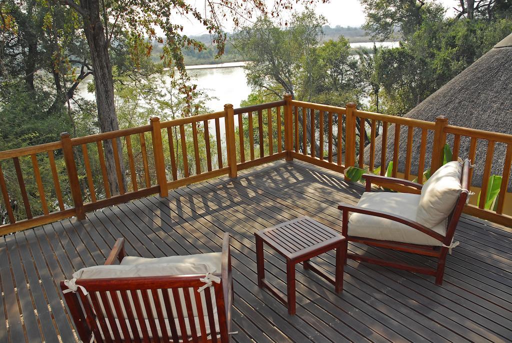 Divava Okavango Resort And Spa Bagani 外观 照片